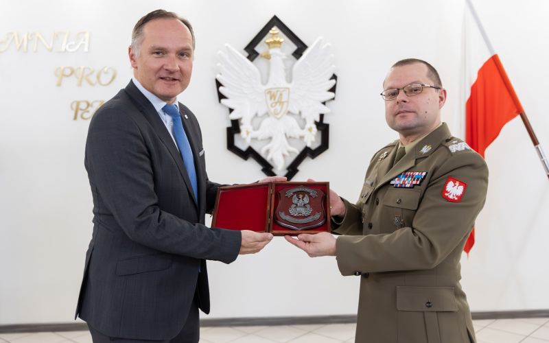 Studenci WAT zyskują możliwość cennych praktyk zawodowych w spółce Unibep